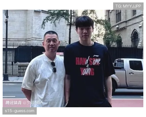 杨瀚森与约基奇抱怨裁判动作神似 队记点评两人相似之处