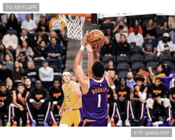 湖人击败国王里夫斯轰下51分艾顿砍22分15篮板助球队大胜 湖人击败国王里夫斯轰下51分艾顿砍22分15篮板助球队大胜