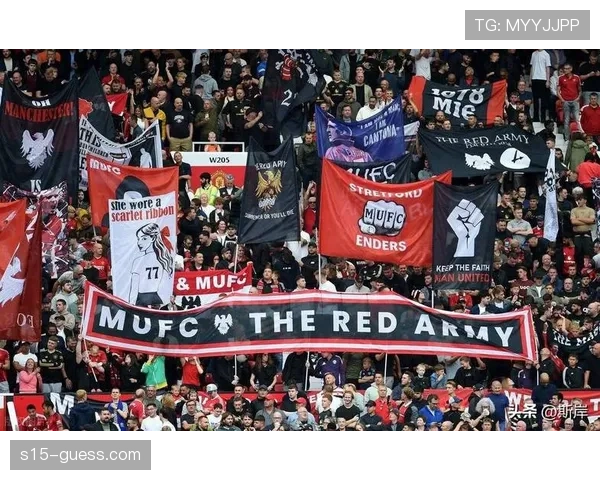 曼联致敬辉煌岁月 弘扬红魔精神传承球队传统 曼联致敬辉煌岁月 弘扬红魔精神传承球队传统