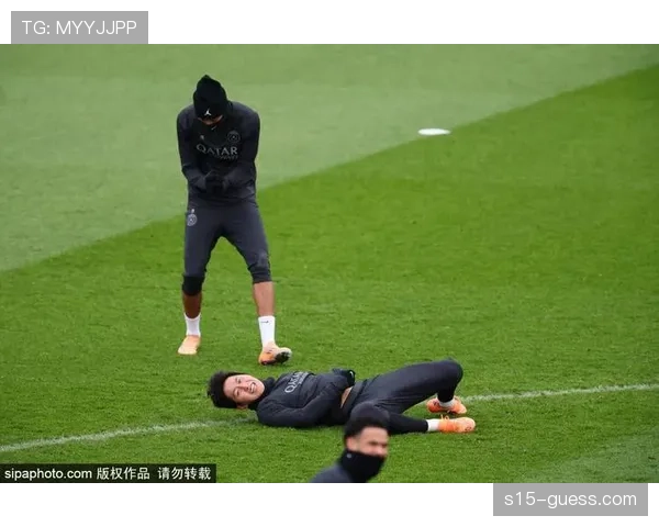 巴黎圣日耳曼门将舍瓦利耶伤缺,雷恩迎抢分良机 巴黎圣日耳曼门将舍瓦利耶伤缺,雷恩迎抢分良机